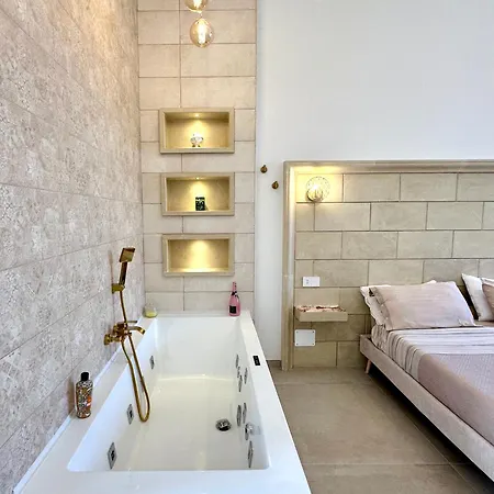 Terrazza Levante - Boutique Отранто